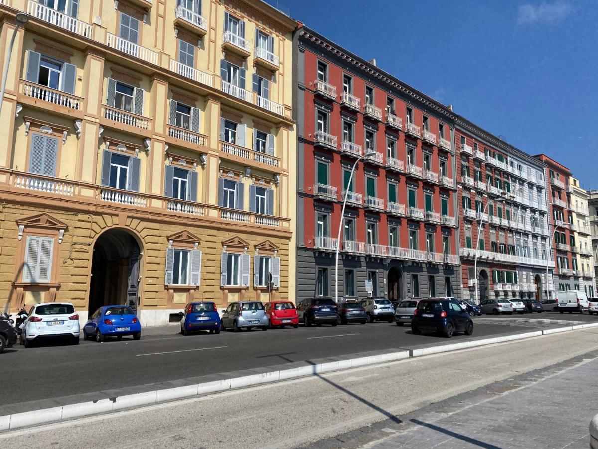 Maison Silvia Napoli Esterno foto